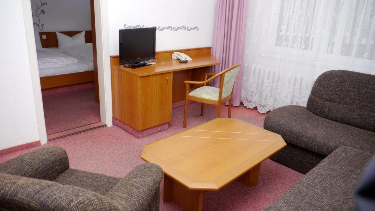 Naturparkhotel Haus Hubertus كورورت أوبين المظهر الخارجي الصورة